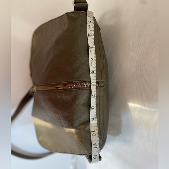 Target boho Crossbody purse, olive color - Picture 11 of 12
